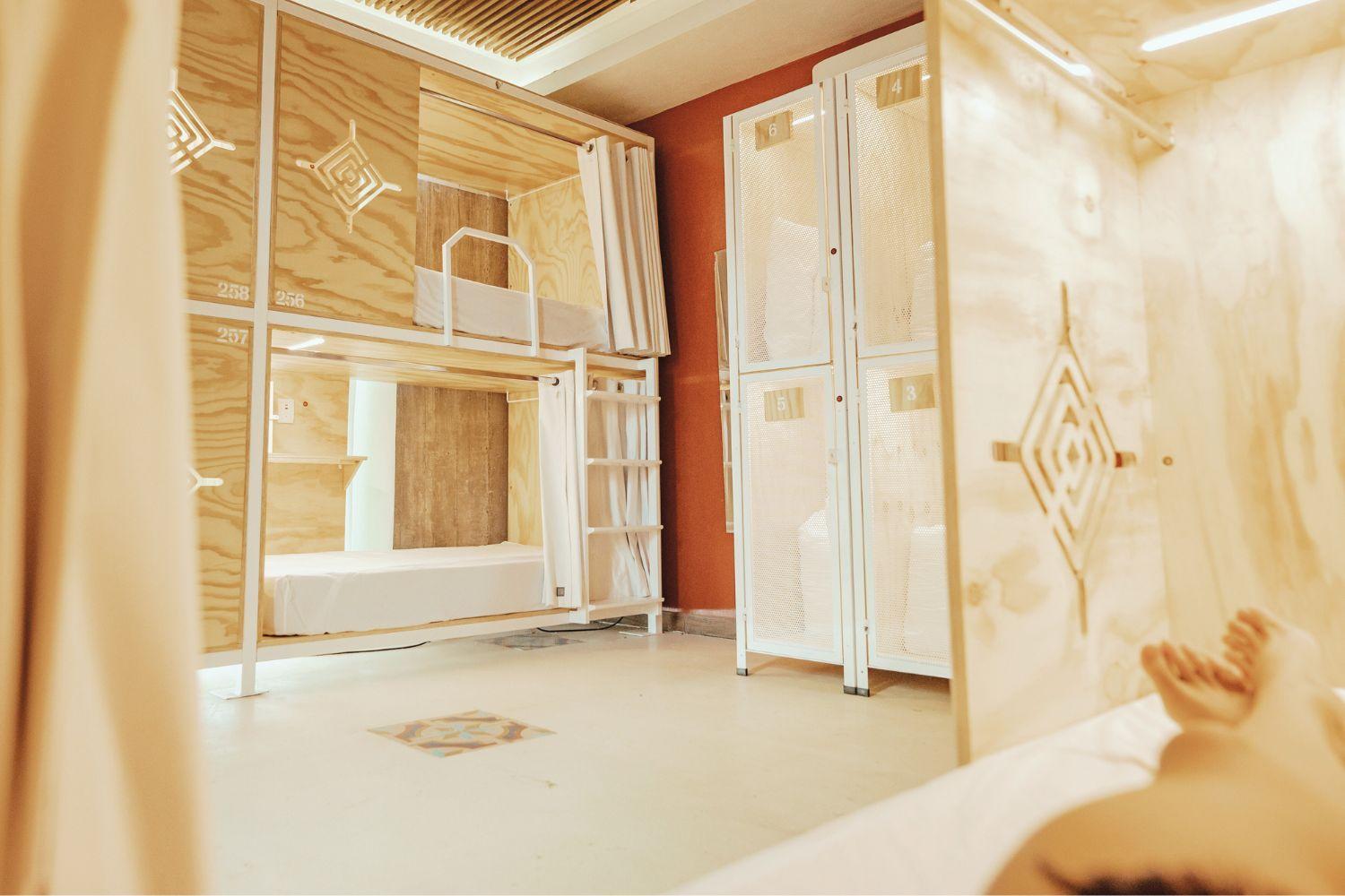 Casa Pepe Hotel Sayulita Kültér fotó A capsule hotel in Tokyo