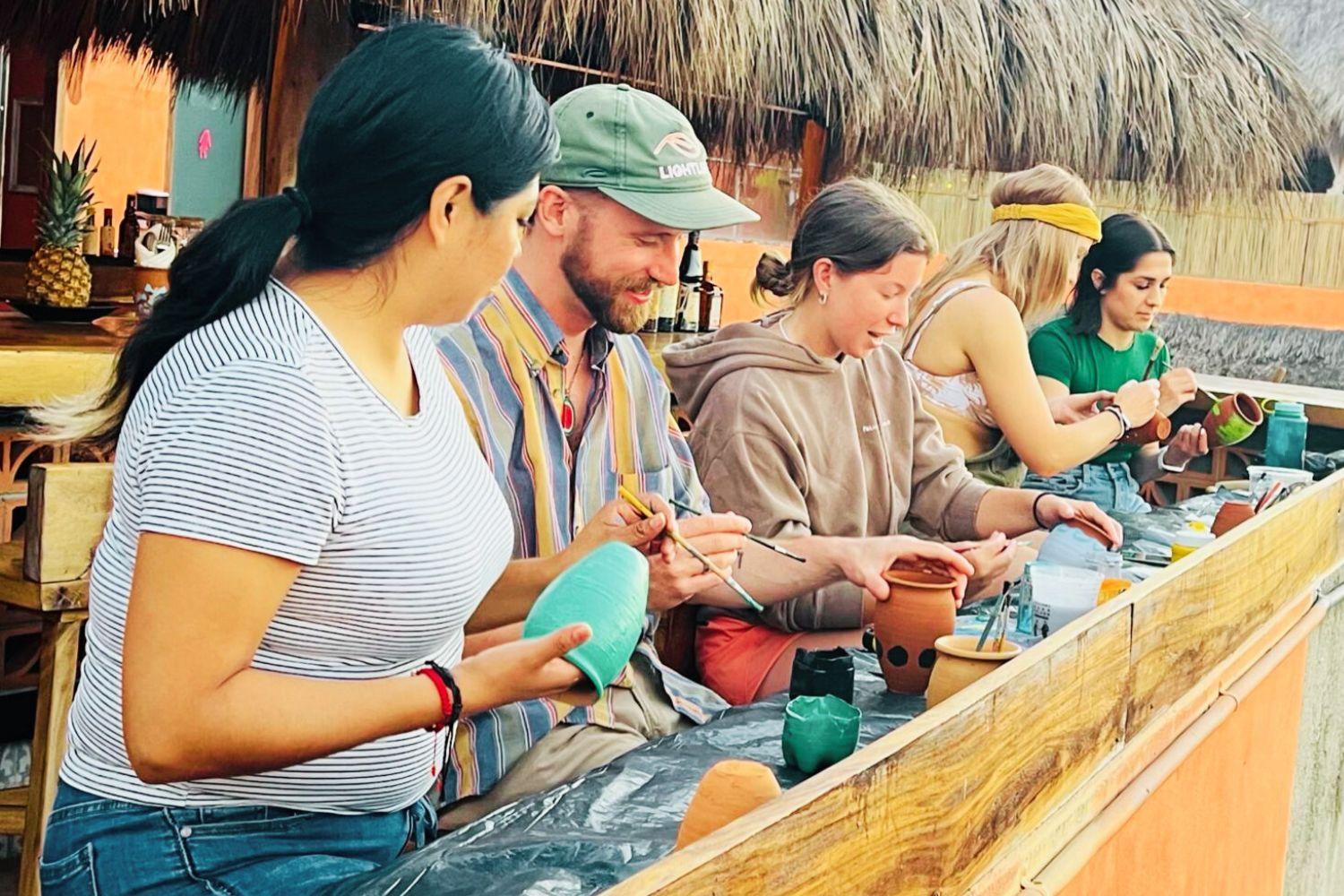 Casa Pepe Hotel Sayulita Kültér fotó Students working on a dig at the University of San Marcos