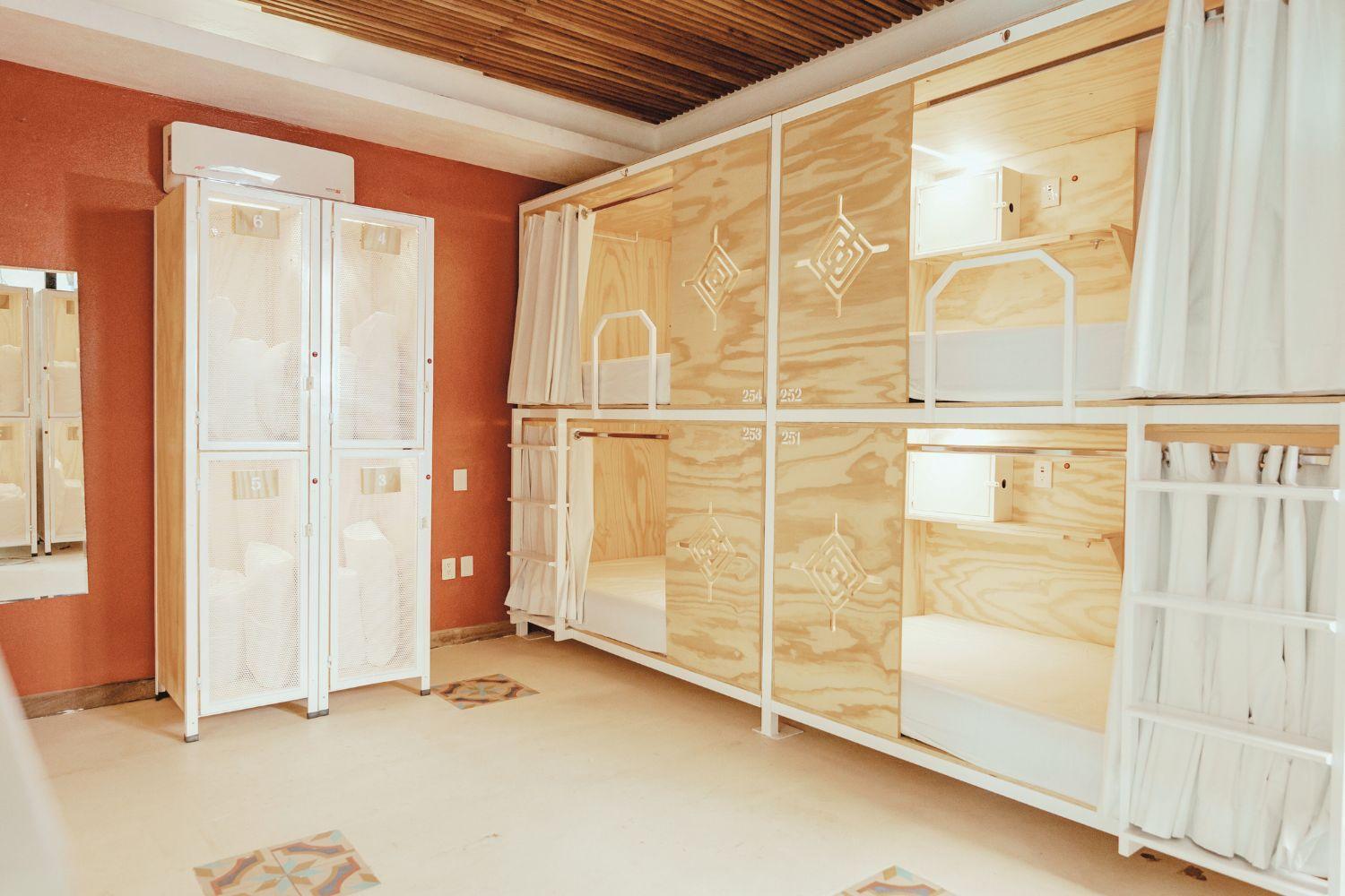 Casa Pepe Hotel Sayulita Kültér fotó A capsule hotel in Tokyo